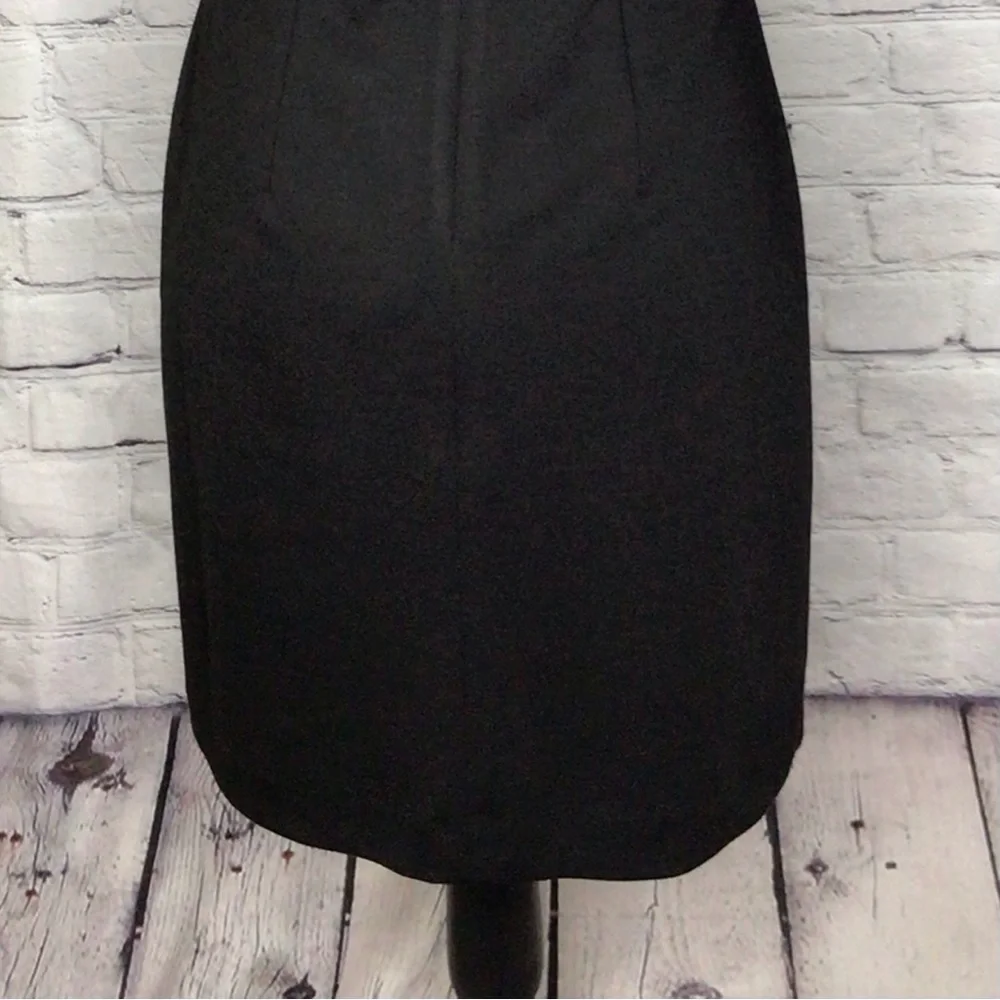 Banana Republic Factory Black Sleeveless Body Contour Dress Front Keyhole 2 NWT